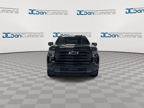 Used 2024 Chevrolet Silverado 1500 High Country w/ Midnight Edition AWD/4WD image 3