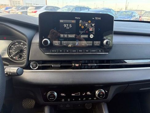 Used 2022 Mitsubishi Outlander SE image 14