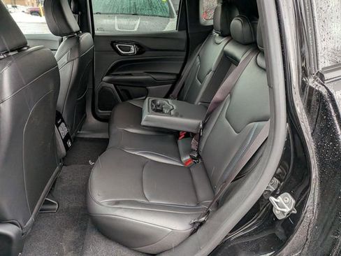 New 2026 Jeep Compass Limited image 11