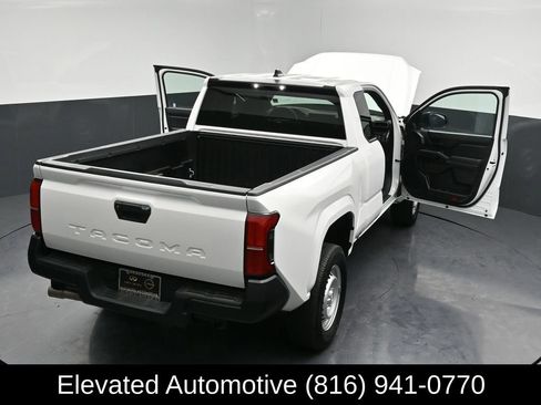 Used 2024 Toyota Tacoma SR RWD image 30