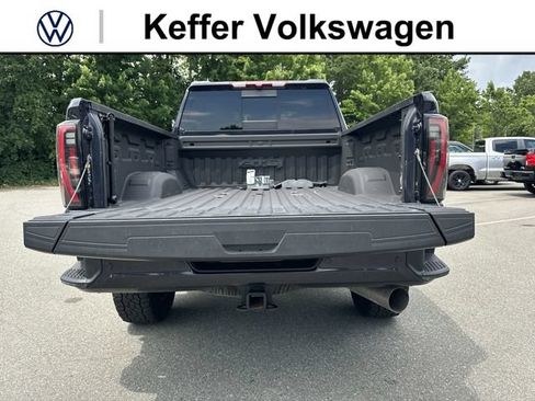 Used 2024 GMC Sierra 2500 AT4 w/ AT4 Preferred Package AWD/4WD image 34