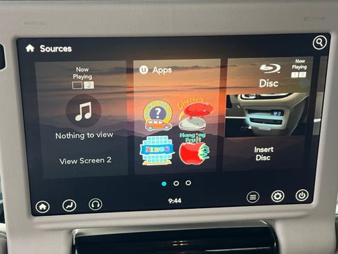 Used 2020 Chrysler Pacifica Touring-L Plus w/ Tire & Wheel Group image 16