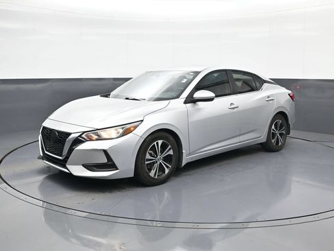 Used 2022 Nissan Sentra SV FWD image 3