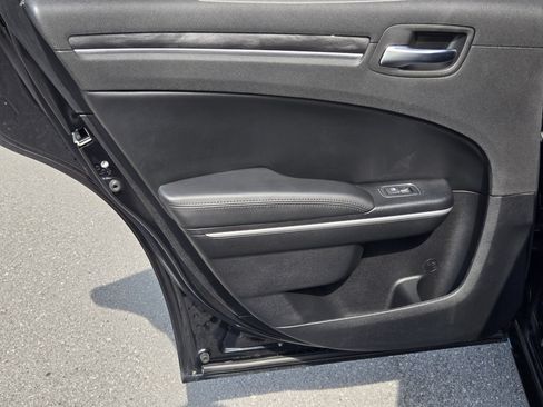 Used 2020 Chrysler 300 Touring w/ Sport Appearance Package RWD image 33