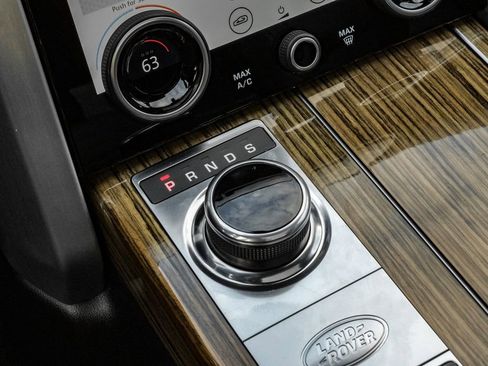 Used 2018 Land Rover Range Rover Supercharged image 30