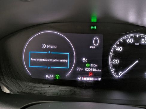 Used 2023 Honda HR-V LX image 34