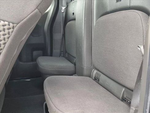 Used 2021 Nissan Frontier SV AWD/4WD image 16