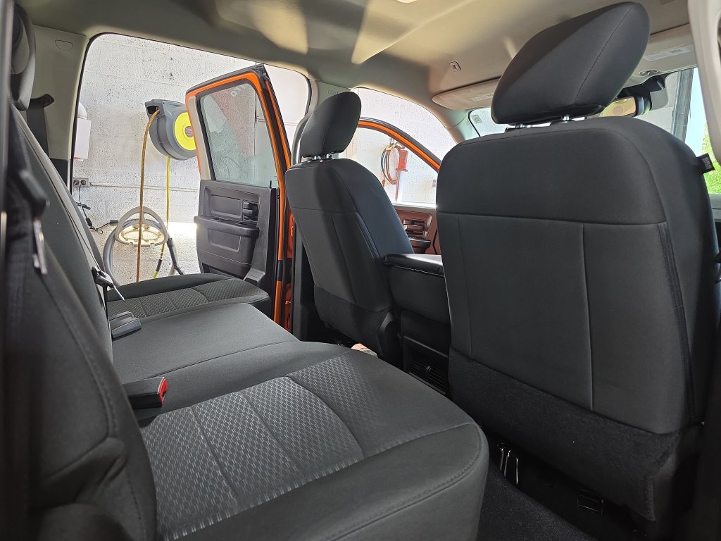 Used 2019 RAM 1500 Express w/ Ignition Orange Sport Package AWD/4WD image 13