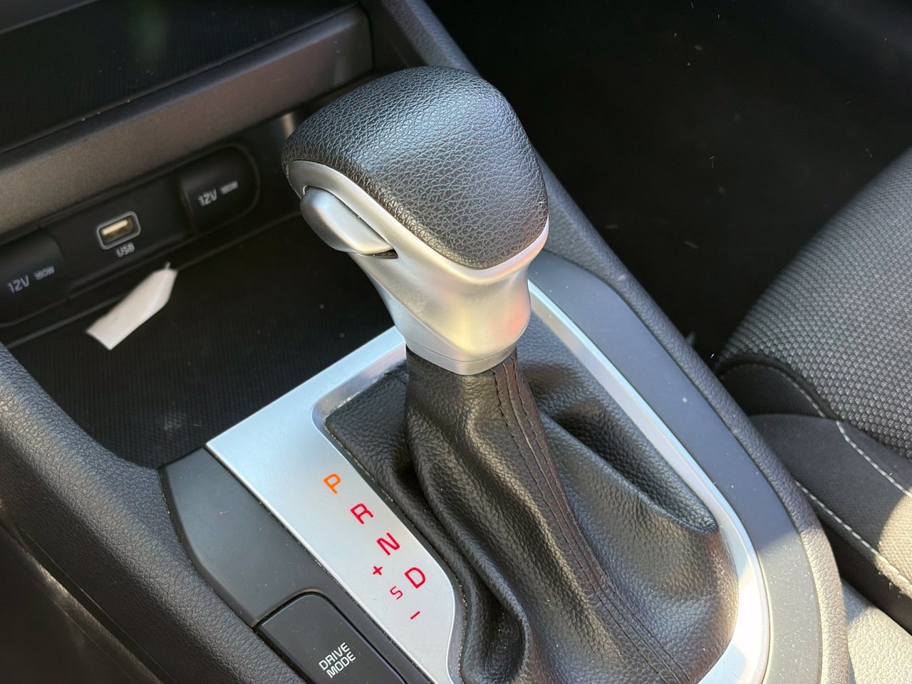 Used 2022 Kia Forte LXS FWD image 7