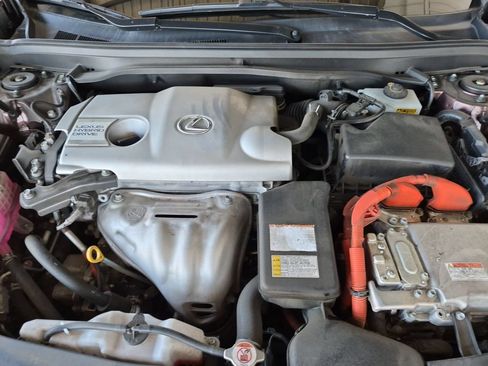 Used 2017 Lexus ES 300h w/ Navigation System Package FWD image 26