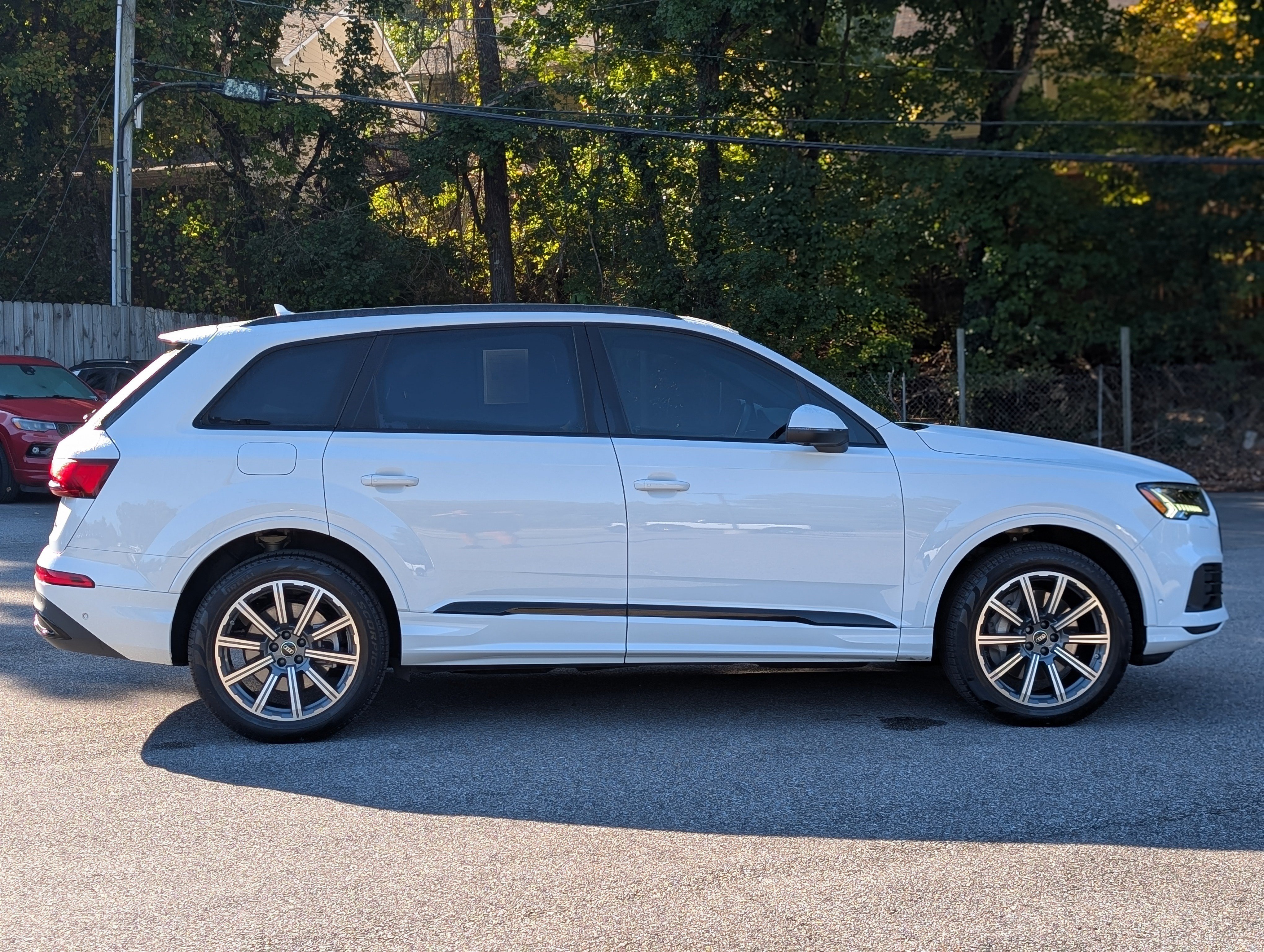 Used 2023 Audi Q7 2.0T Premium Plus w/ Premium Plus Package AWD/4WD image 10