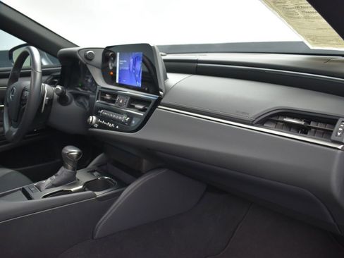 Used 2024 Lexus ES 350 image 24
