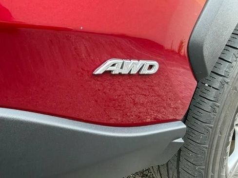 Certified 2023 Toyota RAV4 LE AWD/4WD image 3