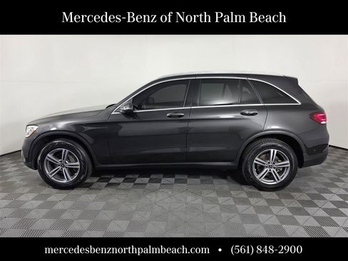 Certified 2022 Mercedes-Benz GLC 300 image 3