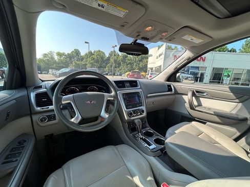 Used 2015 GMC Acadia SLT w/ Open Road Package AWD/4WD image 5