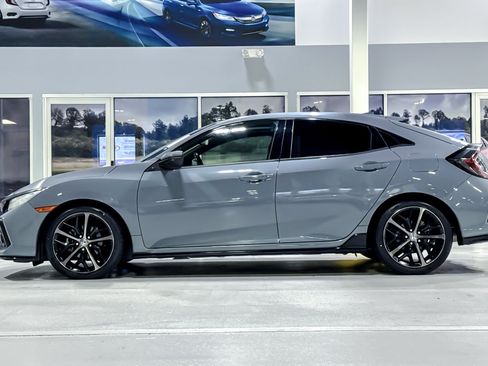 Used 2020 Honda Civic Sport Touring image 2
