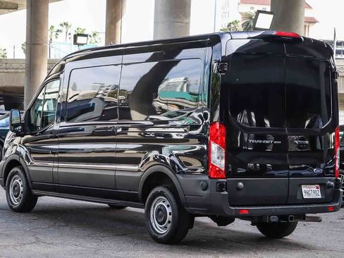 Used 2023 Ford Transit 250 image 6