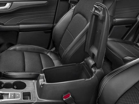 New 2026 Ford Escape SE image 10