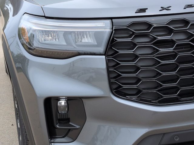 New 2026 Ford Explorer ST-Line RWD image 9