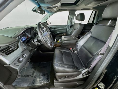 Used 2015 Chevrolet Tahoe LT w/ Luxury Package AWD/4WD image 12