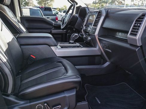 Used 2019 Ford F150 Platinum w/ Equipment Group 701A Luxury AWD/4WD image 13