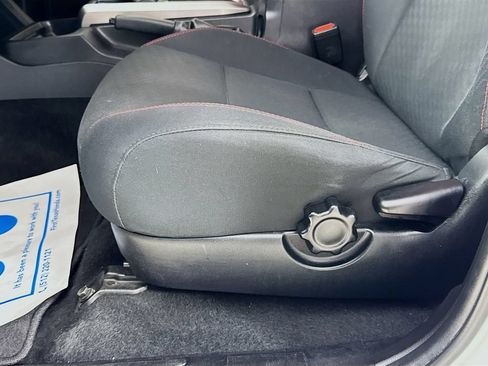 Used 2022 Toyota Tacoma SR5 RWD image 23