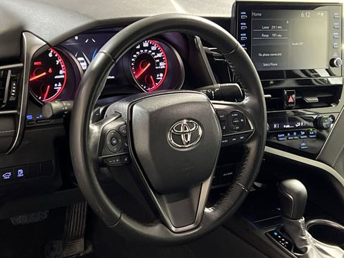 Used 2023 Toyota Camry XSE image 14