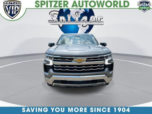 Used 2023 Chevrolet Silverado 1500 LTZ w/ LTZ Premium Package AWD/4WD image 3