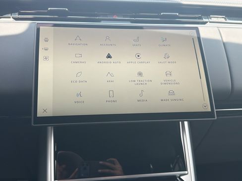 New 2026 Land Rover Range Rover SE AWD/4WD image 30