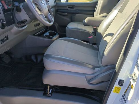 Used 2020 Nissan NV 1500 SV image 14