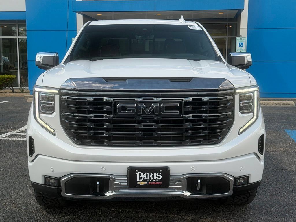 Used 2023 GMC Sierra 1500 Denali Ultimate AWD/4WD image 2