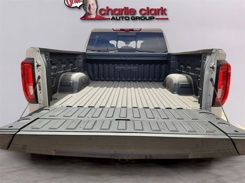 New 2026 GMC Sierra 1500 AT4X w/ AT4X AEV Edition image 12