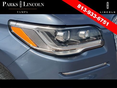 Used 2023 Lincoln Navigator Reserve AWD/4WD image 6