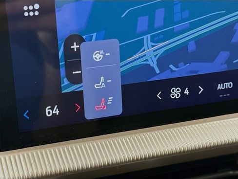 Used 2025 Ford Explorer Active w/ Active Comfort Package image 20