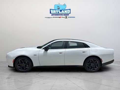 New 2026 Dodge Charger R/T w/ Blacktop Package AWD/4WD image 2
