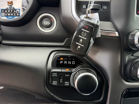 Used 2019 RAM 1500 Big Horn AWD/4WD image 30