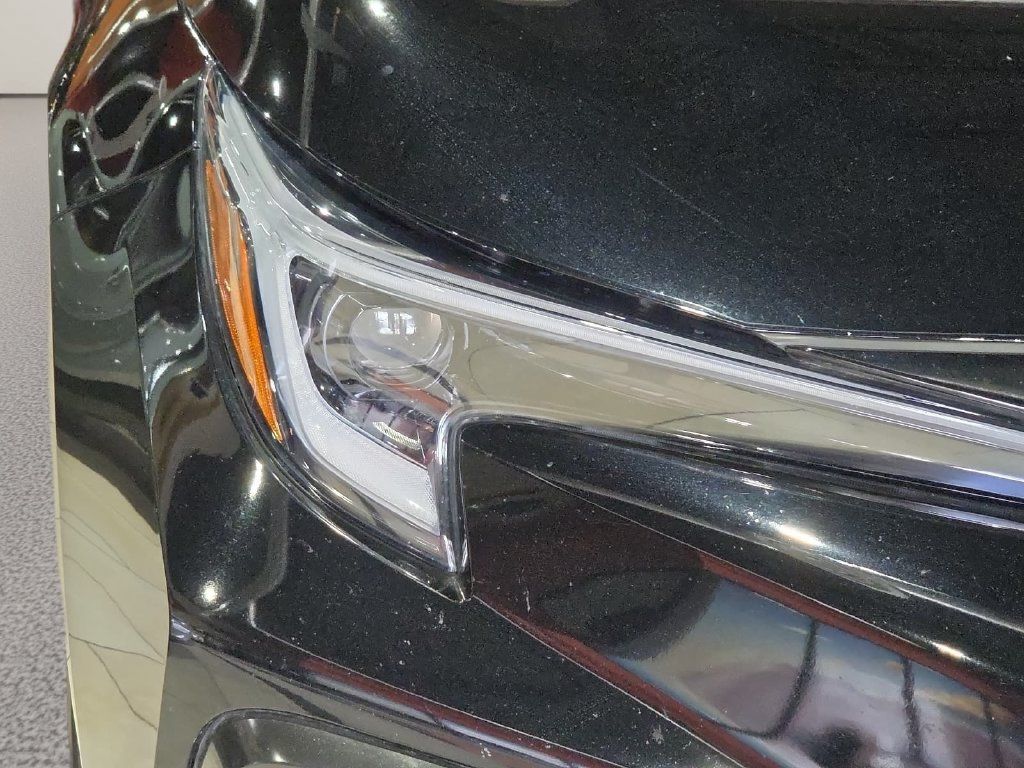 Certified 2026 Toyota Corolla SE FWD image 8