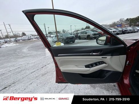 Used 2020 Nissan Altima 2.5 Platinum image 25