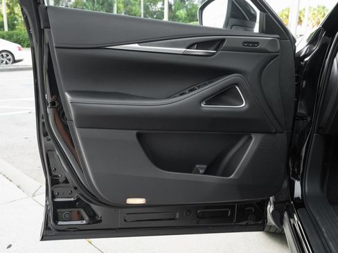 Certified 2026 INFINITI QX60 Luxe w/ Cargo Package FWD image 28