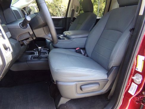 Used 2015 RAM 2500 Tradesman w/ Chrome Appearance Group AWD/4WD image 26
