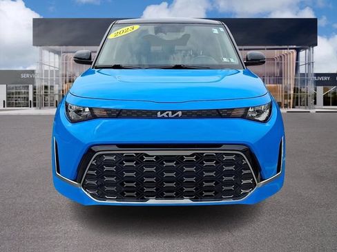 Used 2023 Kia Soul GT-Line FWD image 2