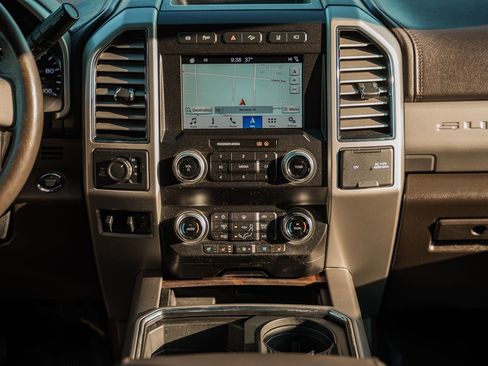Used 2019 Ford F250 King Ranch w/ King Ranch Ultimate Package image 30