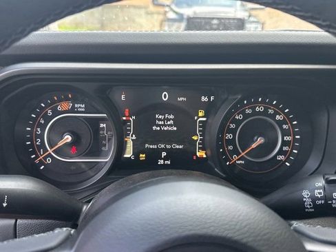New 2026 Jeep Wrangler Unlimited Rubicon AWD/4WD image 25