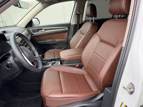 Used 2022 Volkswagen Atlas SE image 11