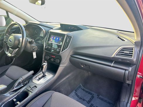 Used 2018 Subaru Crosstrek 2.0i Premium w/ Eyesight System image 29