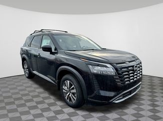 New 2026 Nissan Pathfinder SL video 1