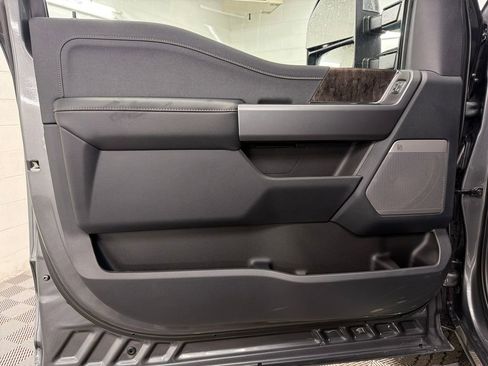 New 2026 Ford F250 Lariat w/ Lariat Premium Package image 15