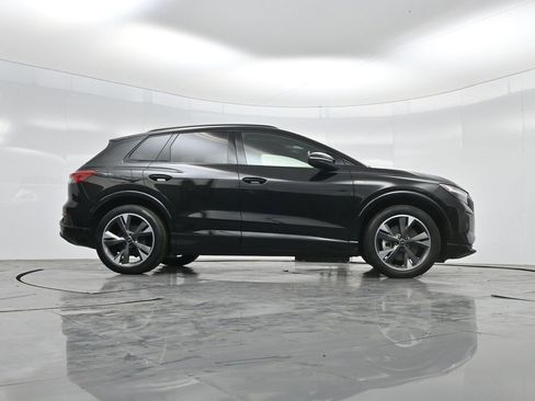 Used 2024 Audi Q4 e-tron Premium Plus w/ Premium Plus image 47