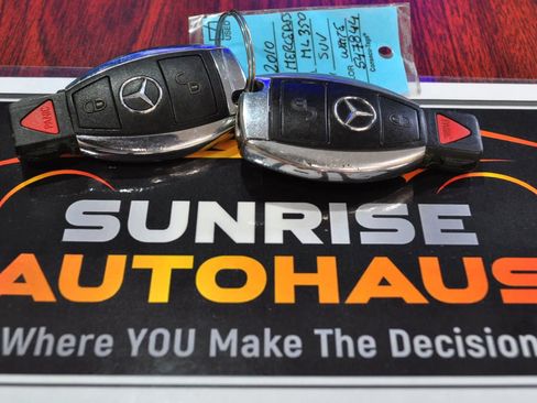 Used 2010 Mercedes-Benz ML 350 4MATIC image 21