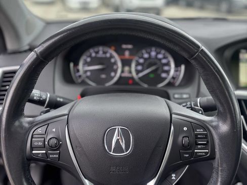 Used 2018 Acura TLX w/ Technology Package FWD image 16